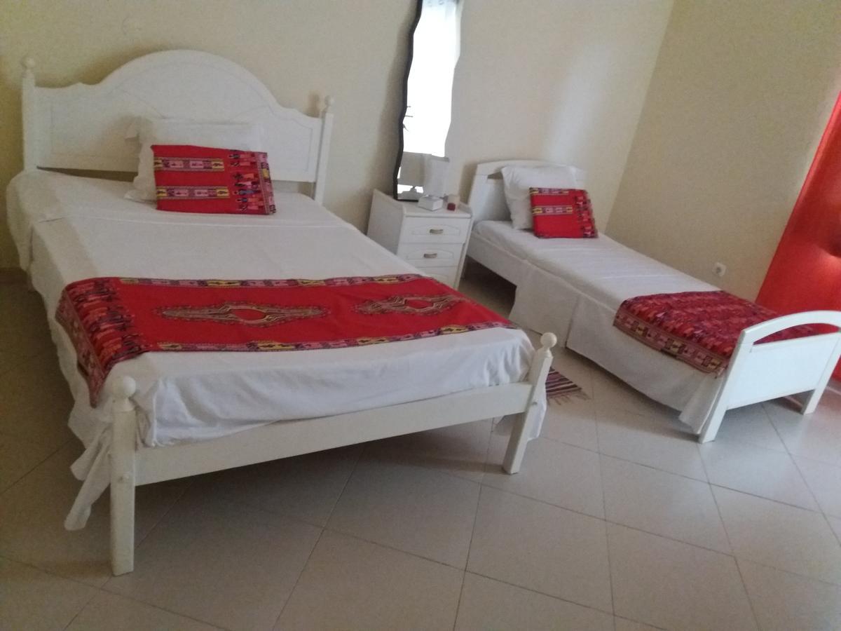 Bed and Breakfast Pensao Simao & Julia Orgaos Esterno foto